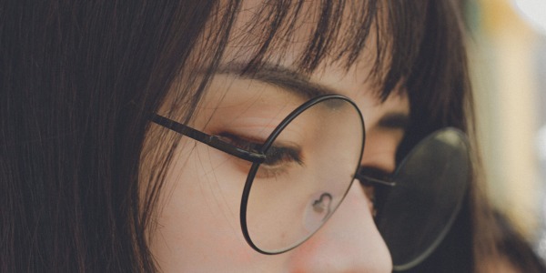 ¿Sufres de ojos secos y picor? Consejos para evitarlo