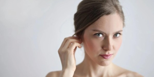 ¿Los ojos claros son más sensibles?