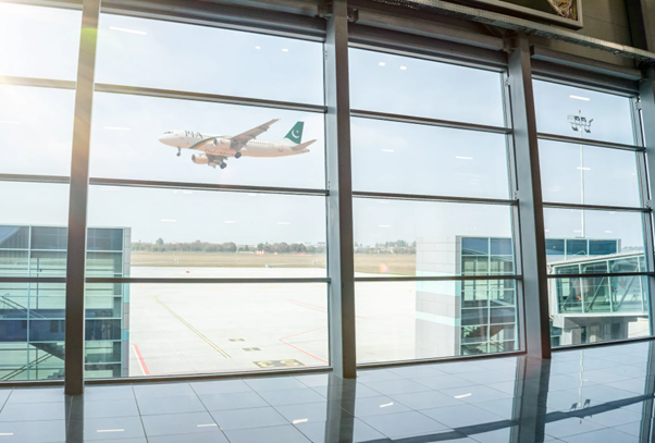 Cómo transportar lentillas en el avión